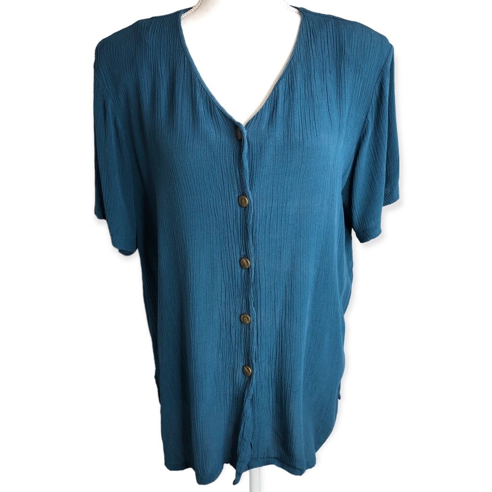 Sag Harbor Vintage Pleated Short Sleeve Button Up Shirt